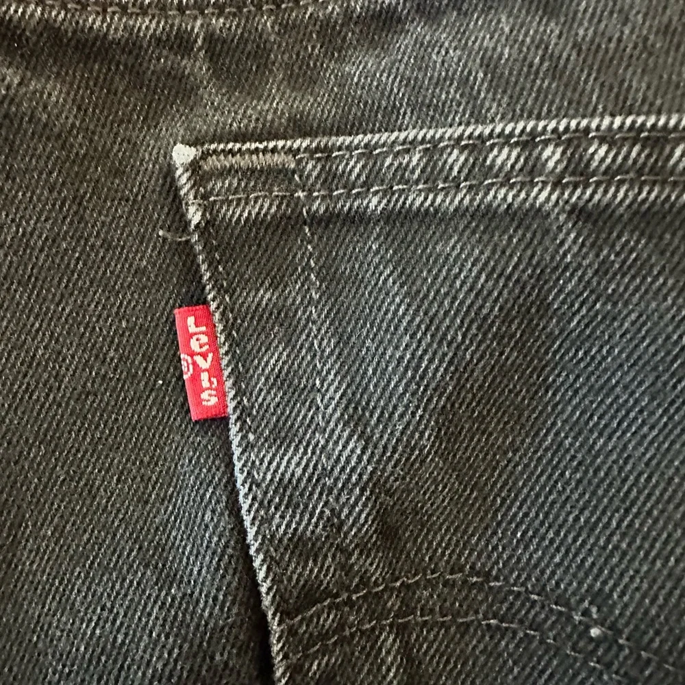 Men’s Black‎ Levi’s 505 Size 42x30